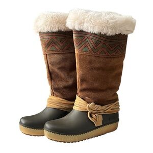 Baffin Suede & Rubber Winter Boots | Made in Canada | Brown Size 6
